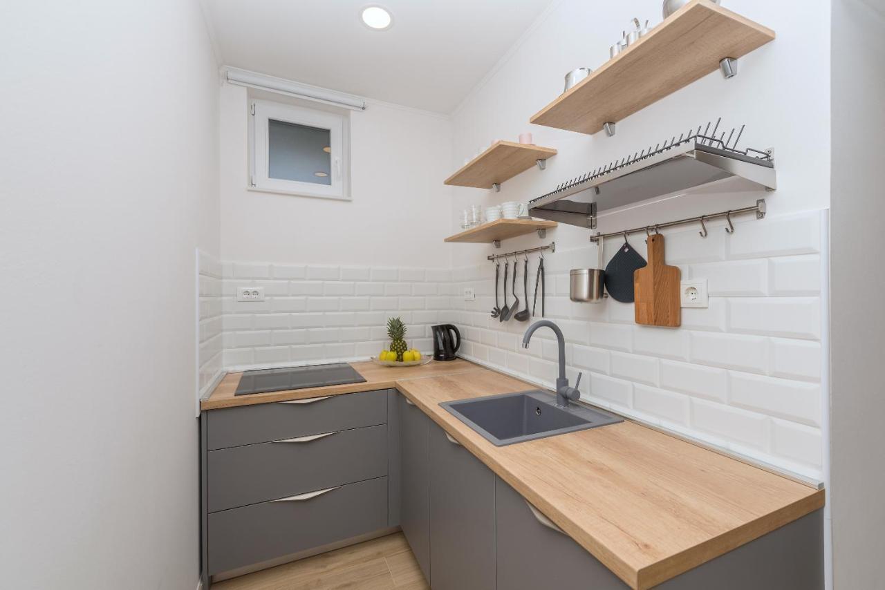Apartment Maro - Baška Voda Extérieur photo